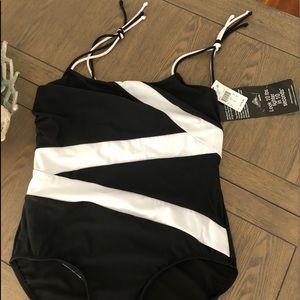 One piece Miraclesuit bathing suit